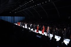 瞩目TINA GIA 2016闪耀登场献礼国内时装周